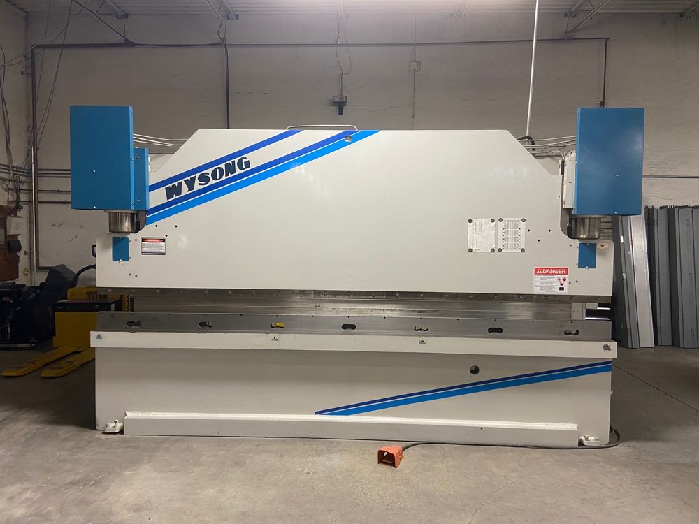 Wysong MTH175168 Hydraulic Press Brake (4526)